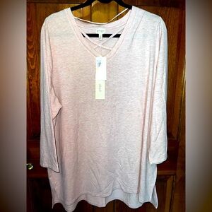 Greige NWT 2X Pink Tunic Top
